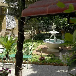 bb-tiburtina-garden.it-romehotels.com/